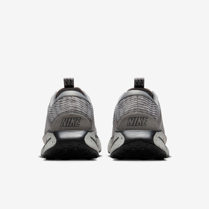 Nike Motiva Gray