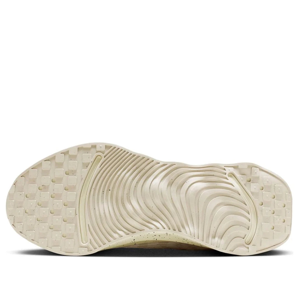 Nike Motiva Beige