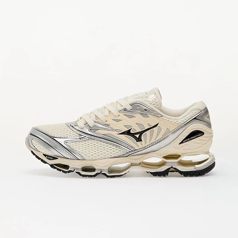 Mizuno Wave Prephecy Gold