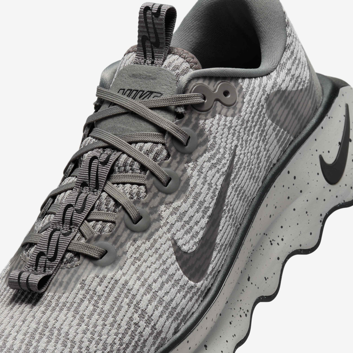 Nike Motiva Gray