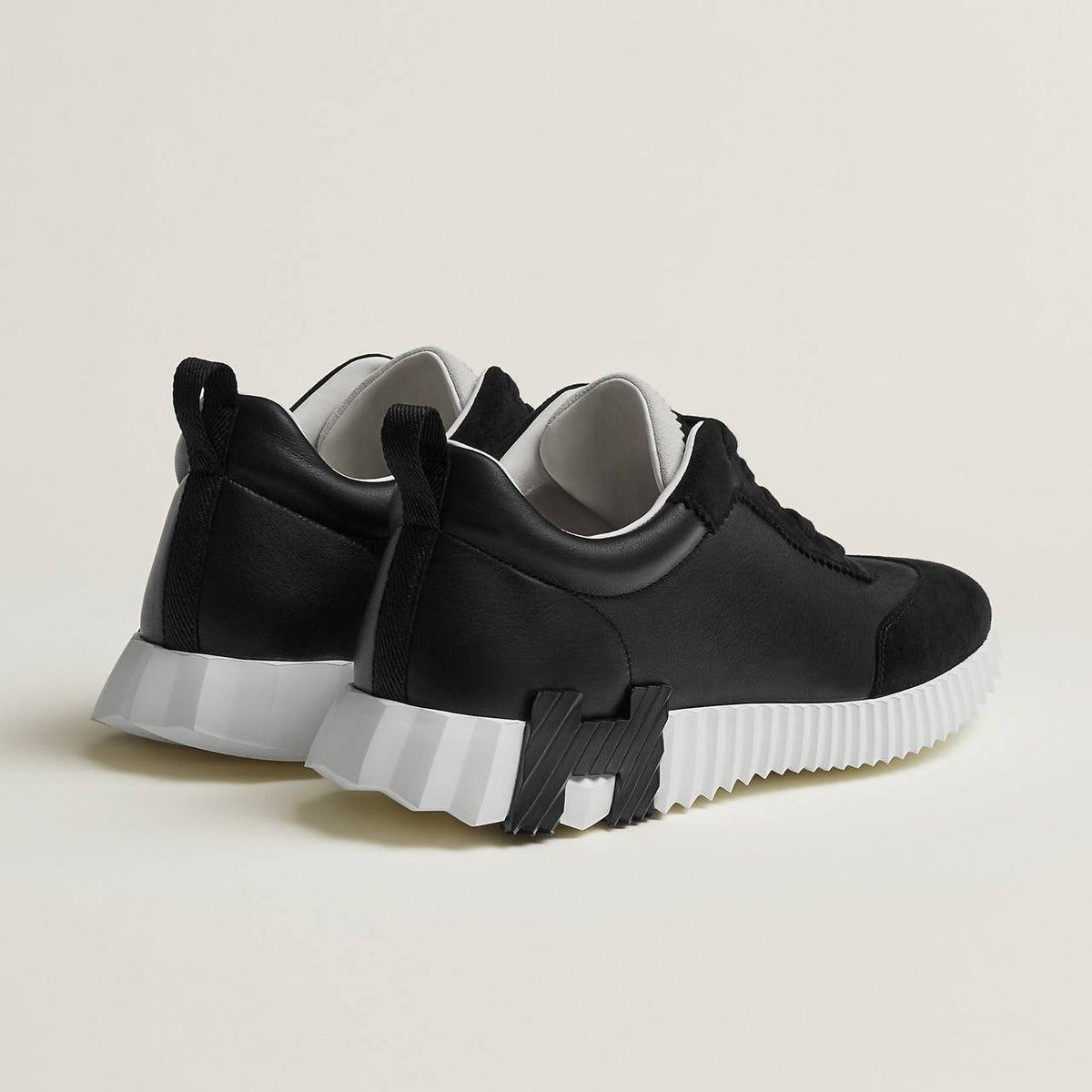 Hermes Finland BLACK & WHITE