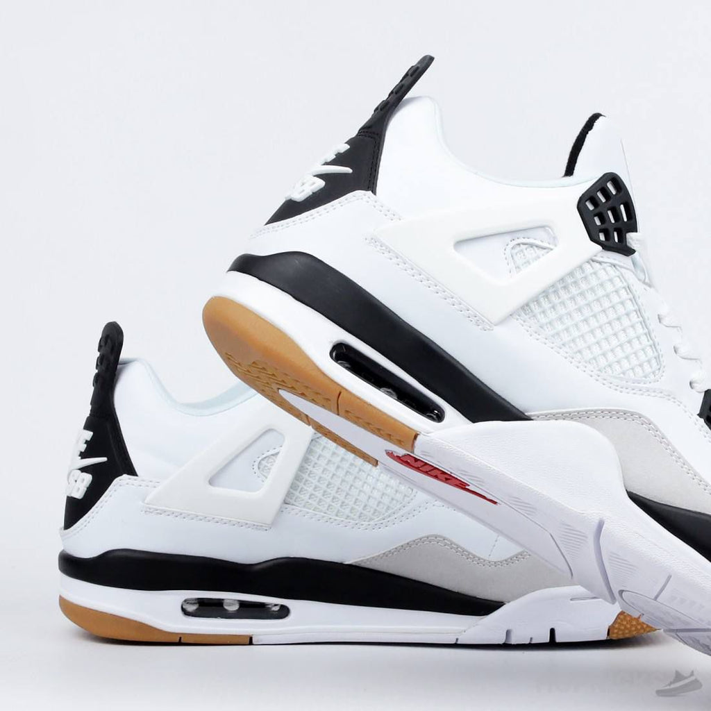 Jordan 4 SB RETRO WHITE