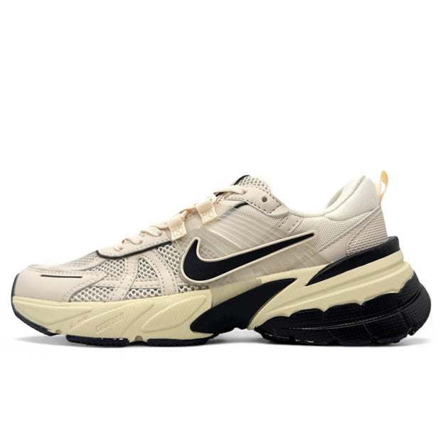 Nike V2k Run Tk Beige
