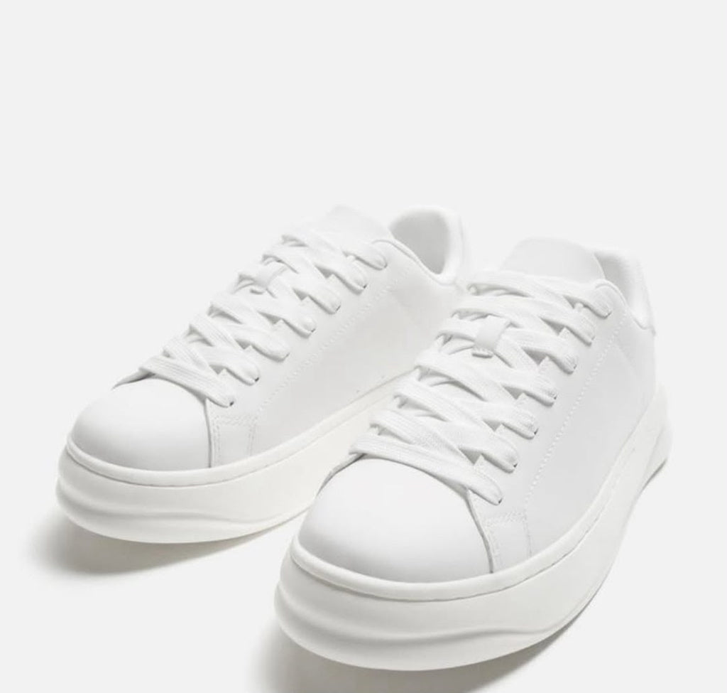 ZARAA WHITE