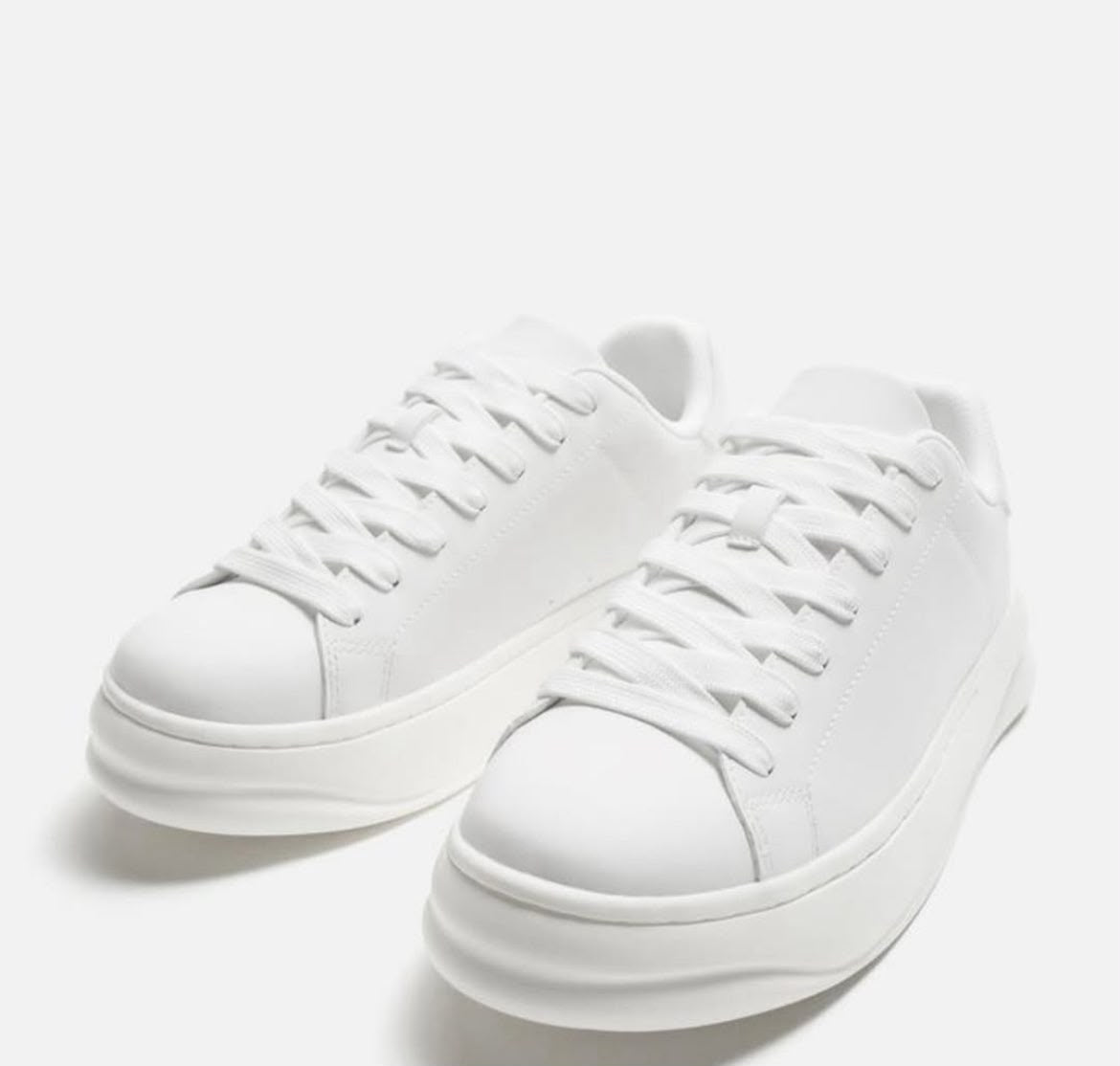 ZARAA WHITE
