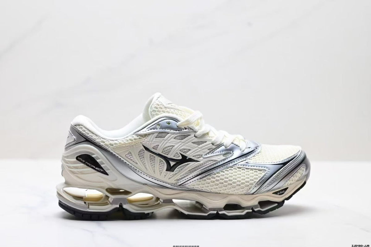 Mizuno Wave Prephecy Gold