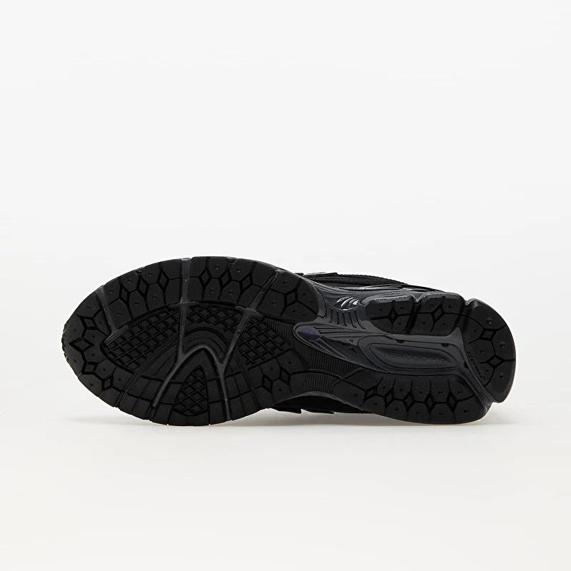 New Balance 1906 Black
