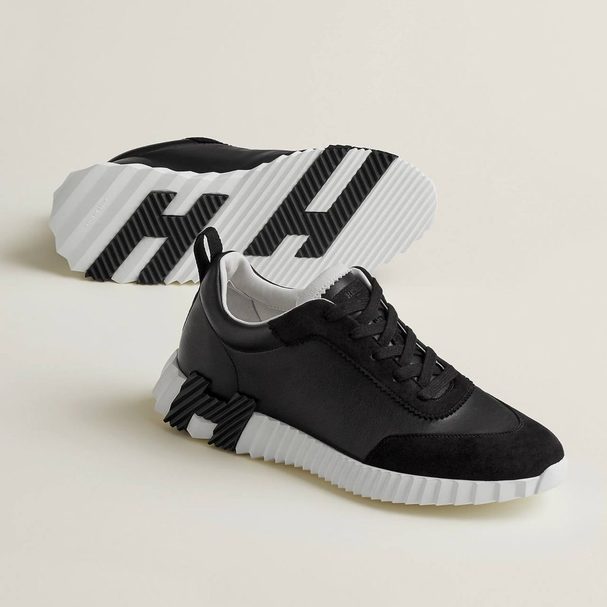 Hermes Finland BLACK & WHITE