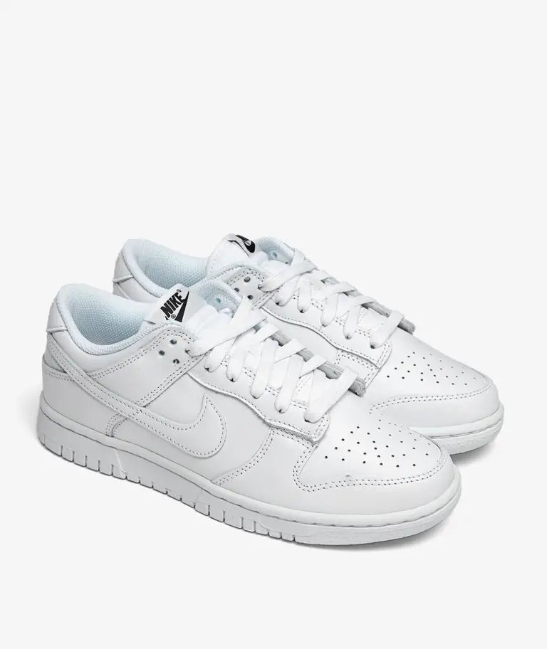 SB Dunk Low ALL WHITE