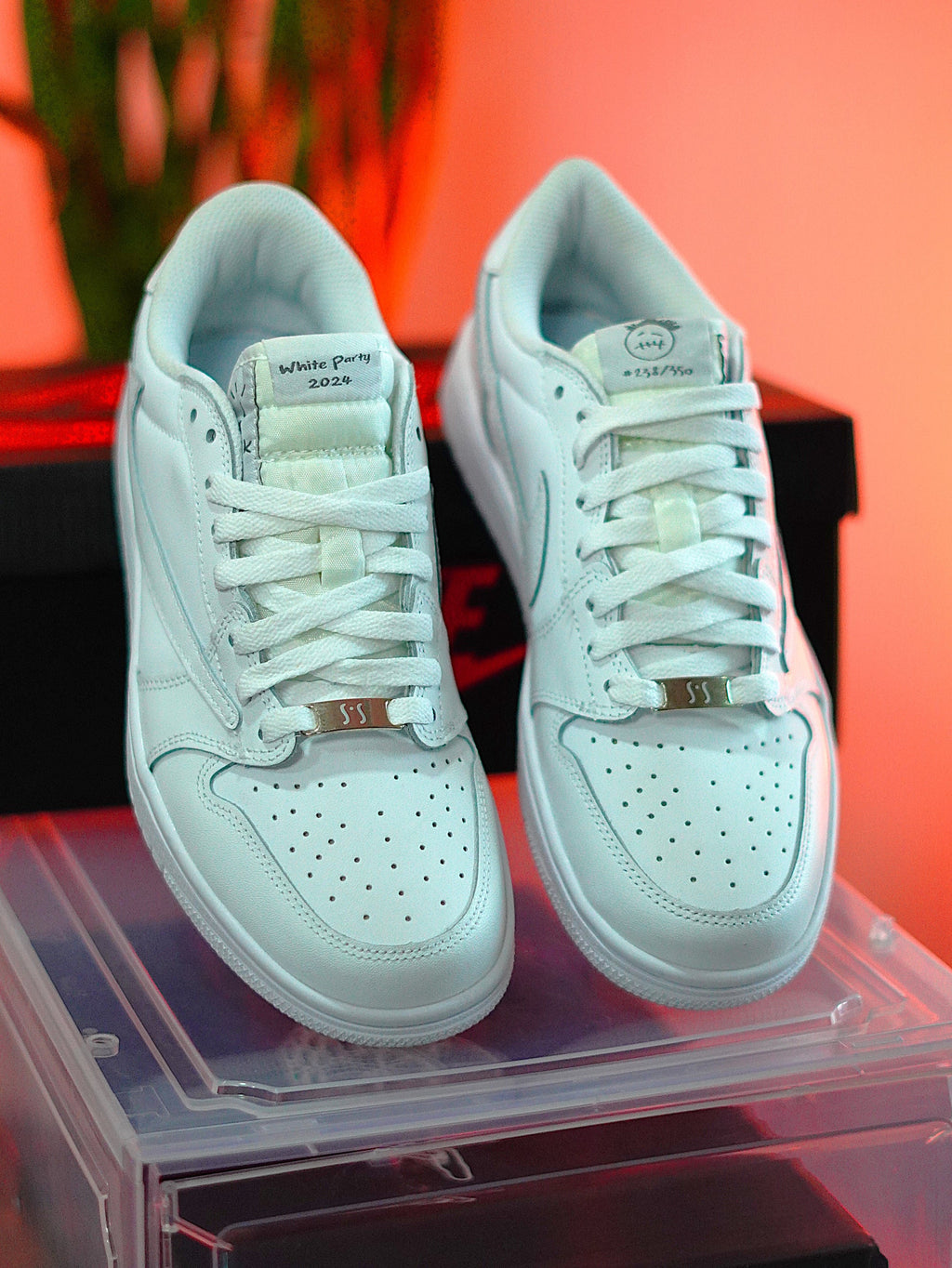 Jordan 1 Travis Scott White