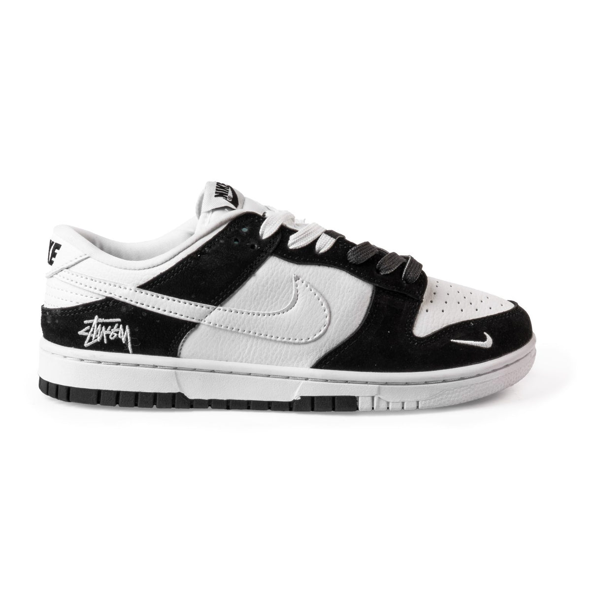SB Dunk Low Stussy PANDA