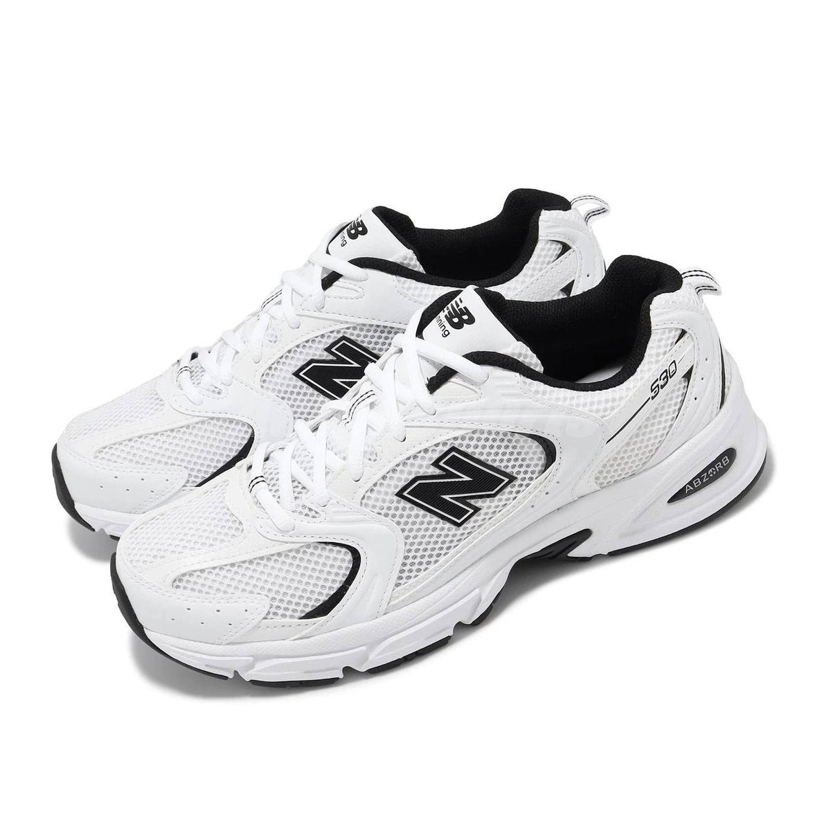 New Balance 530 WHITE & BLACK