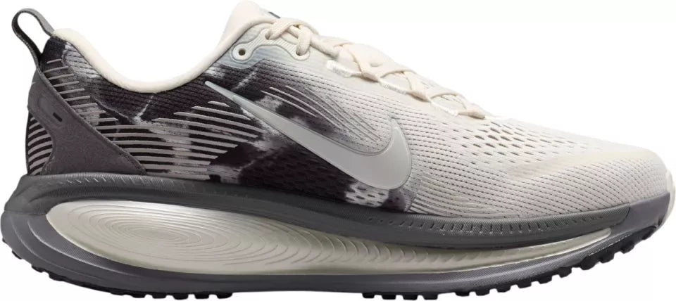 Nike Vomero 18 Navy