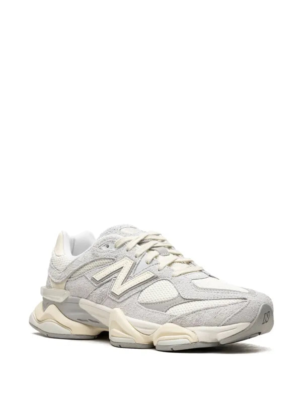 New Balance 9060 Gold