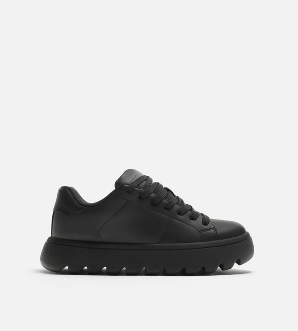 Zara Chunky Black