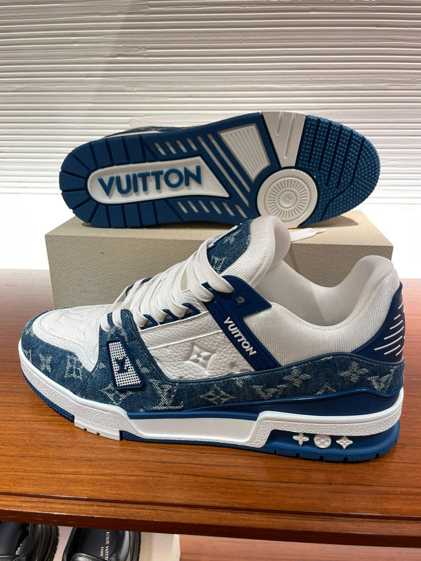 LV Trainer Blue