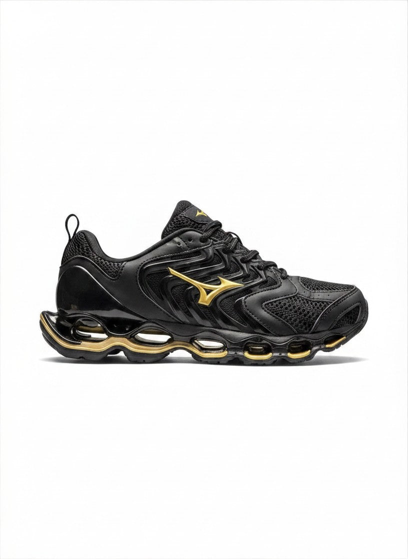 Mizuno Black & Gold