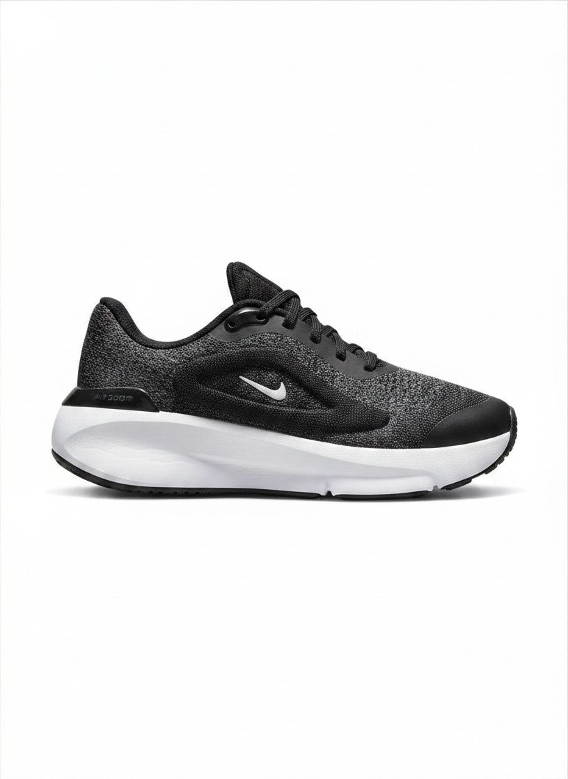 Nike Air Zoom Black & White
