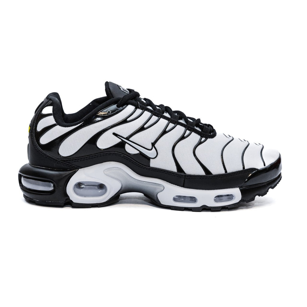 TN 1 White & Black