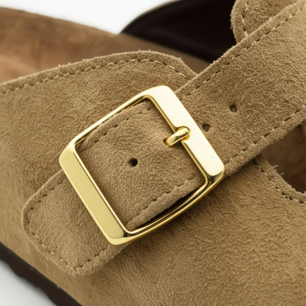 Clog Camel