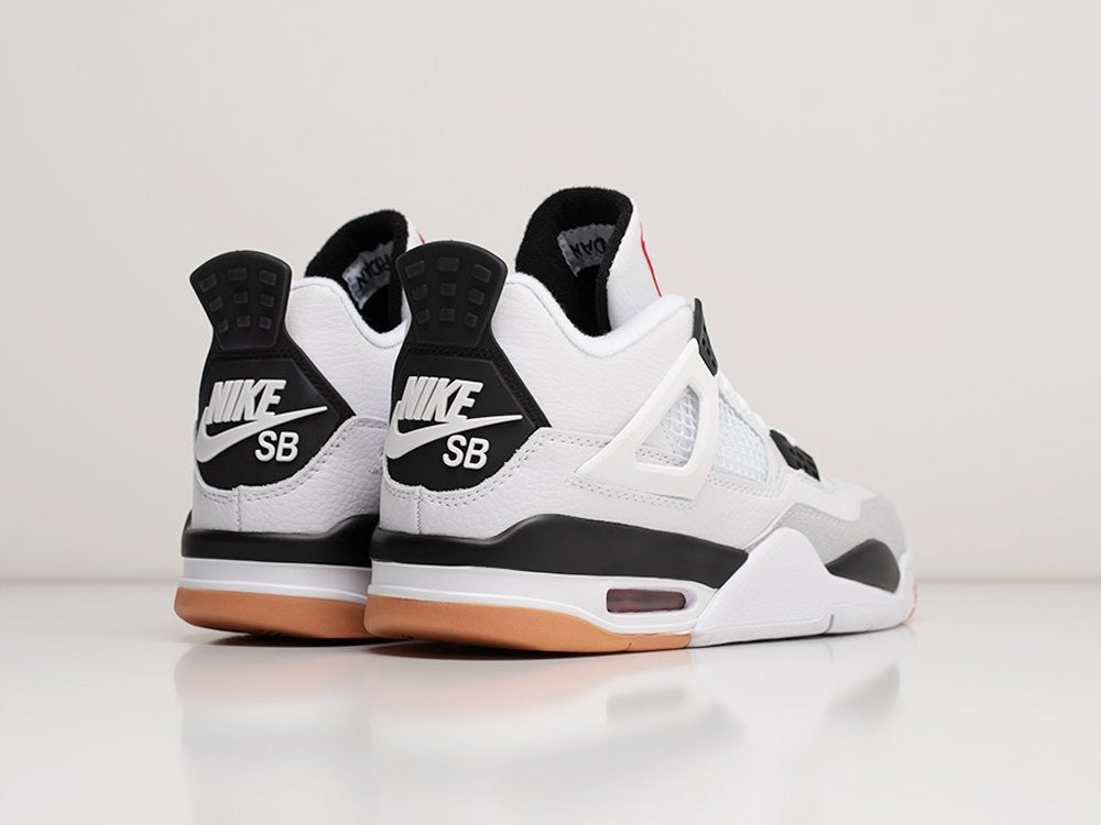 Jordan 4 SB RETRO WHITE