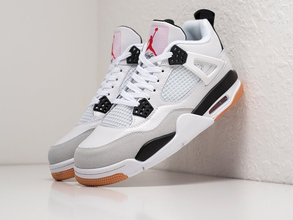 Jordan 4 SB RETRO WHITE