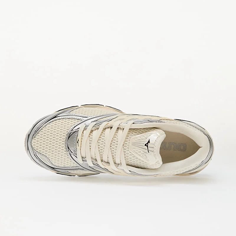 Mizuno Wave Prephecy Gold