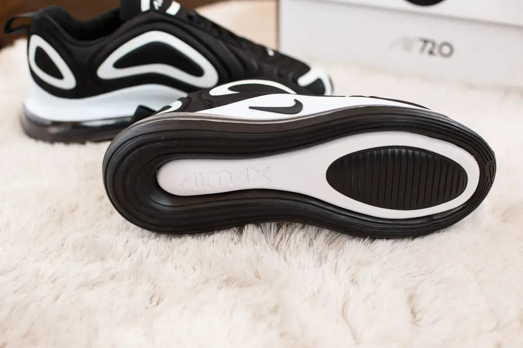 Air Max 720 WHITE & BLACK