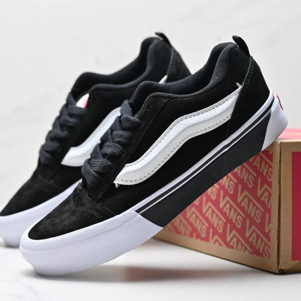 Vans BLACK WHITEEE