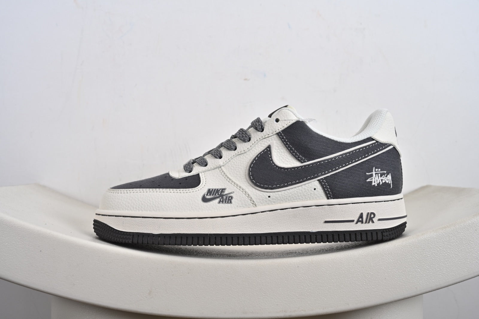 AIR FORCE X STUSSY