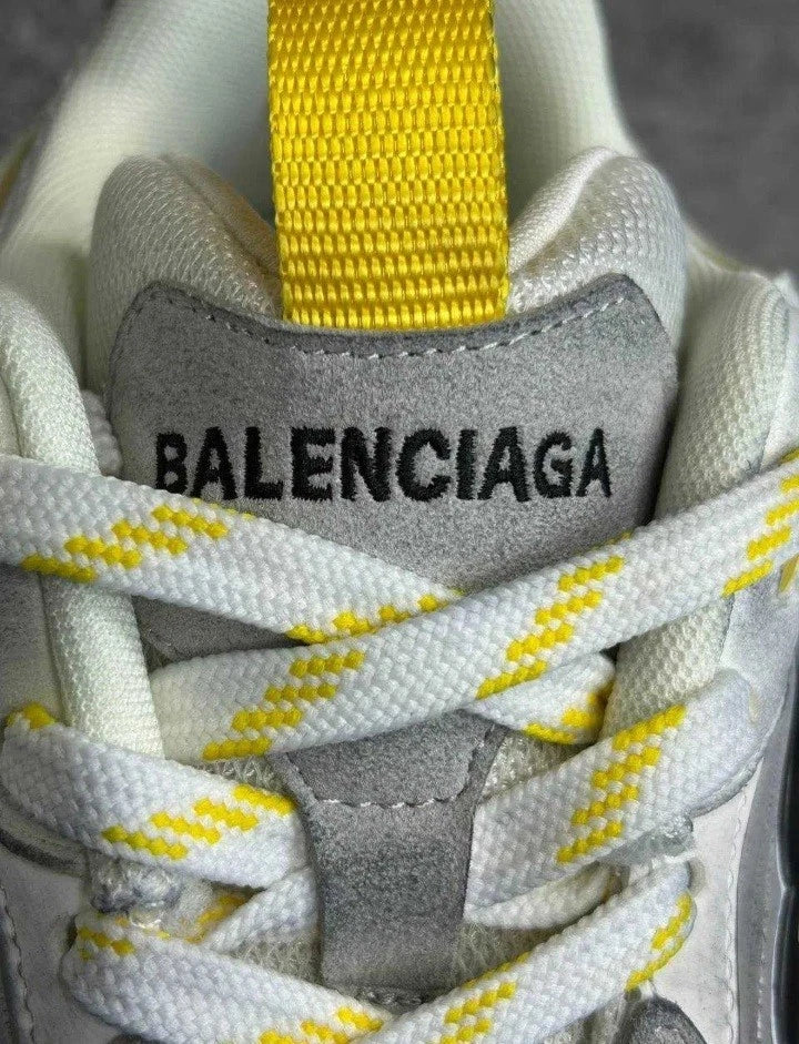 Balenciaga Cargo Gold