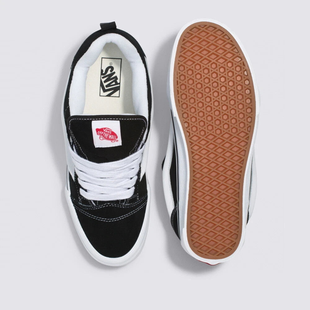 Vans Black & White