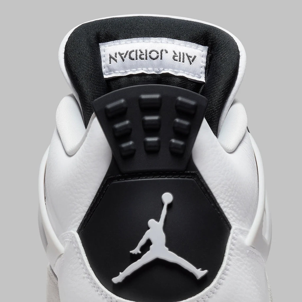 Air Jordon 4 Militry Black