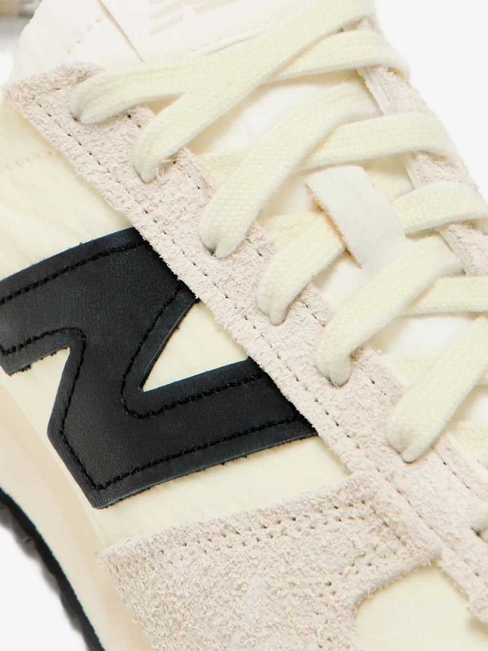 New Balance 471 Beige