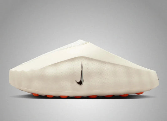 The Nike Mind 001 in Beige (such as the Light Beige/Light Bone colorway) is an innovative slip-on recovery mule and pre-game shoe . It features a futuristic, minimal sculpted design engineered with...