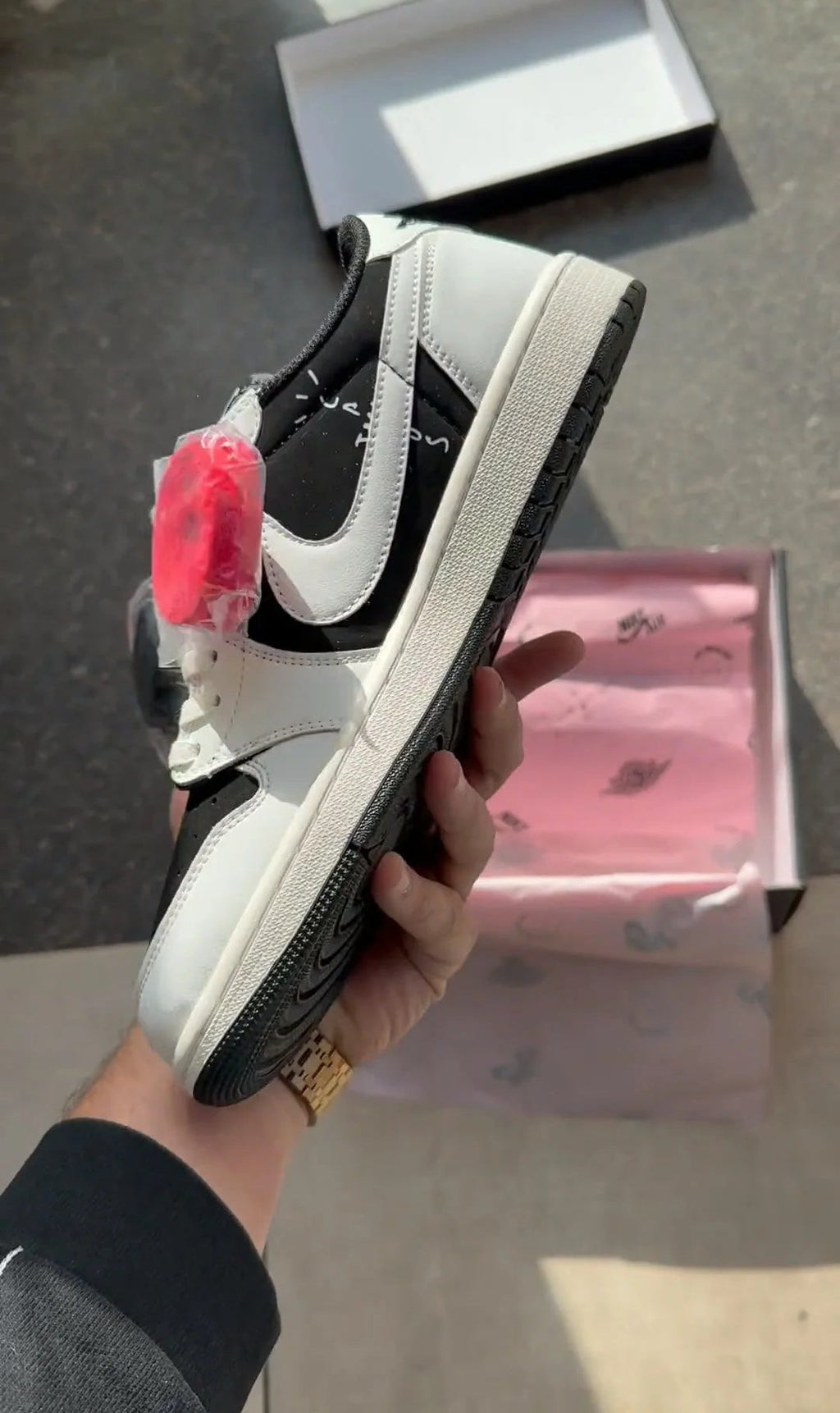 Travis Scoot WHITE & BLACK