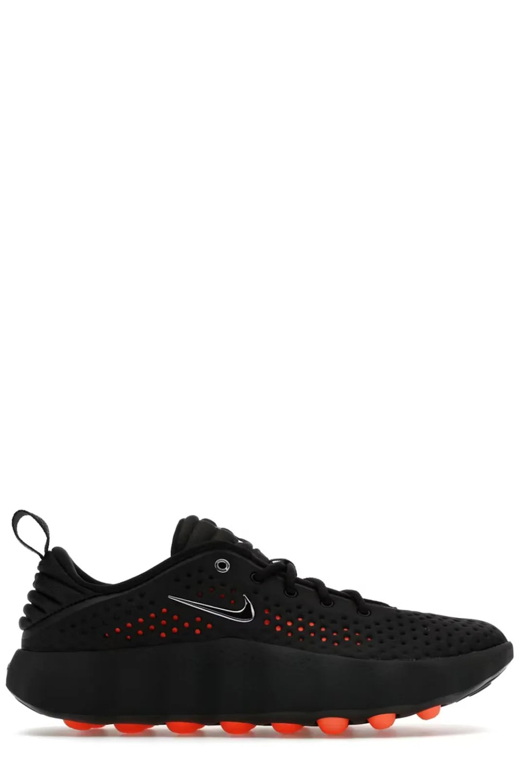 The new Nike Mind 002 in sleek Black combines innovative design with lightweight comfort . These versatile sneakers offer premium support from Nike, ...