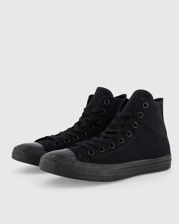 Converse Black