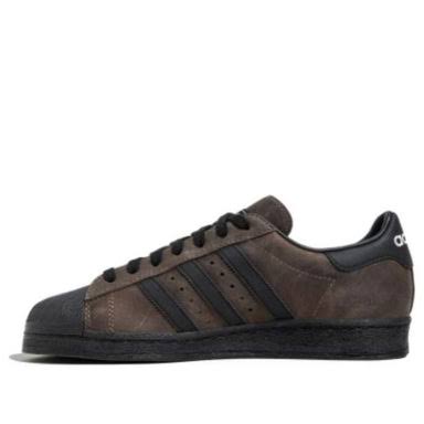 Superstar Brown