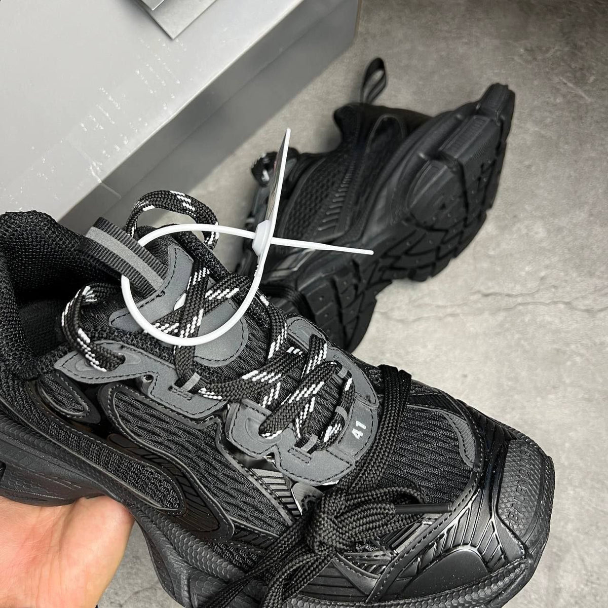 Balenciaga 3xl Black