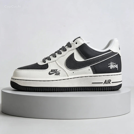 <h4 style="text-align: center;"><strong>The image shows a white Nike Air Force 1 shoe featuring light gray Nike logo details.</strong></h4>