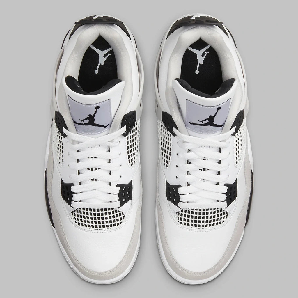 Air Jordon 4 Militry Black