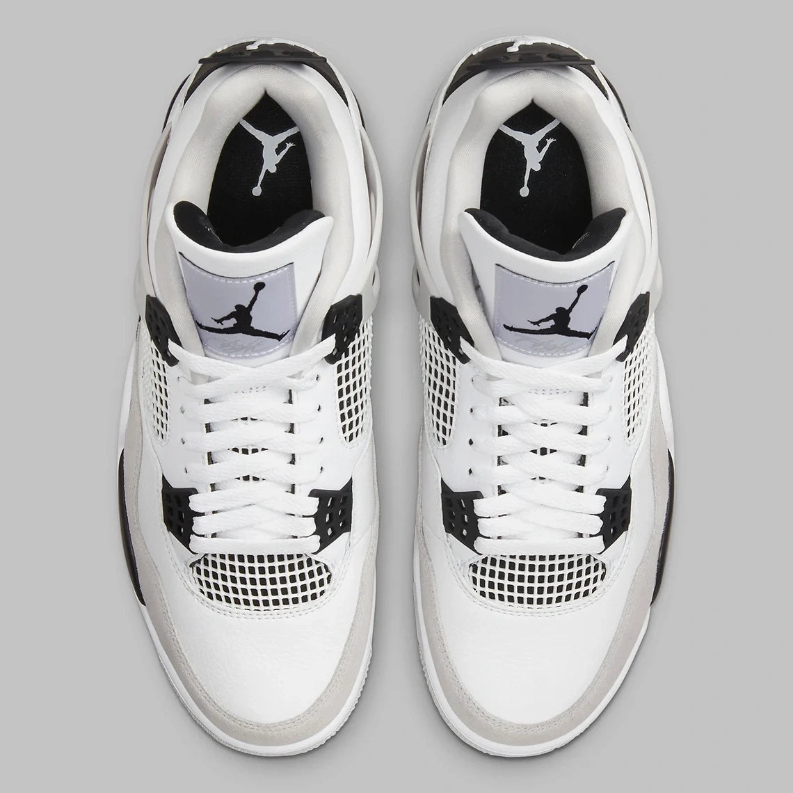 Air Jordon 4 Militry Black