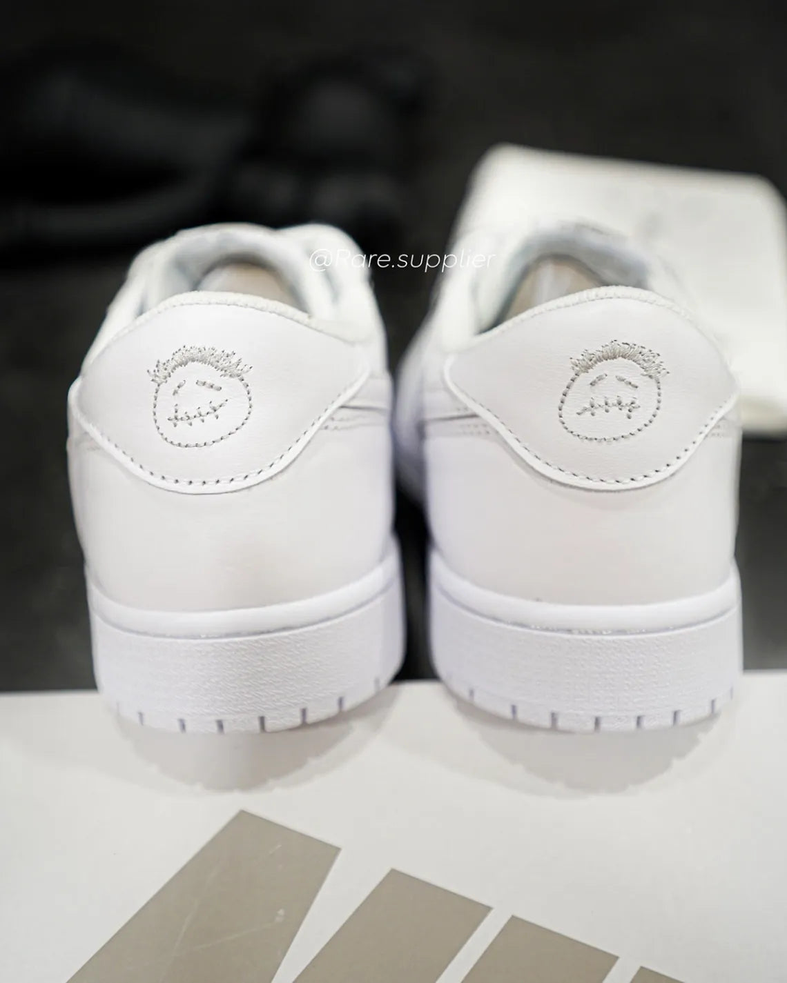 Jordan 1 Travis Scott White